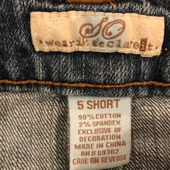 Euc flared leg jeans size 5 short - Picture 4 of 5